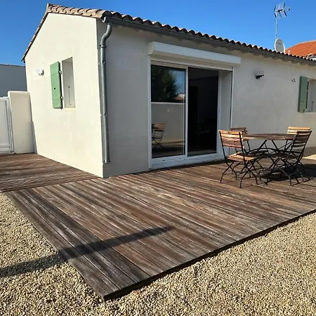 Le Petit Moussaillon Villa La Flotte Exterior photo